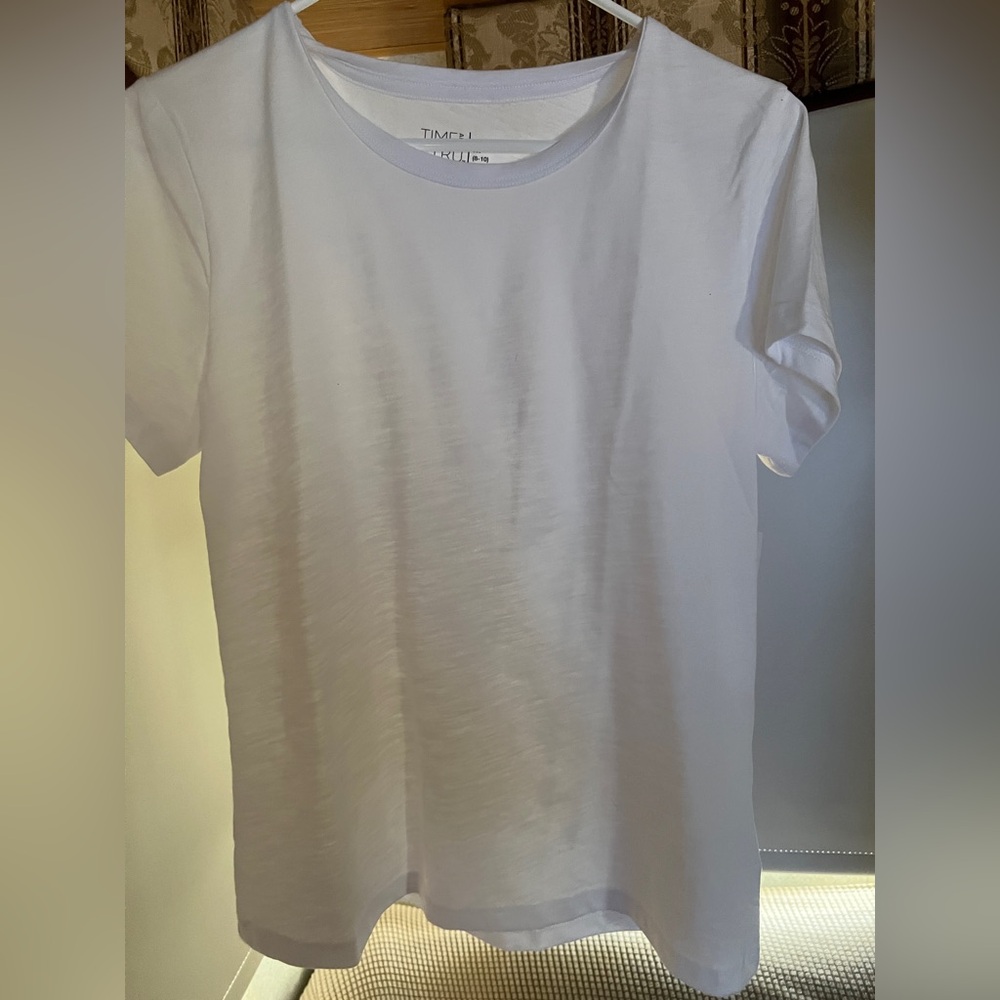 Time and Tru Classic White Tee